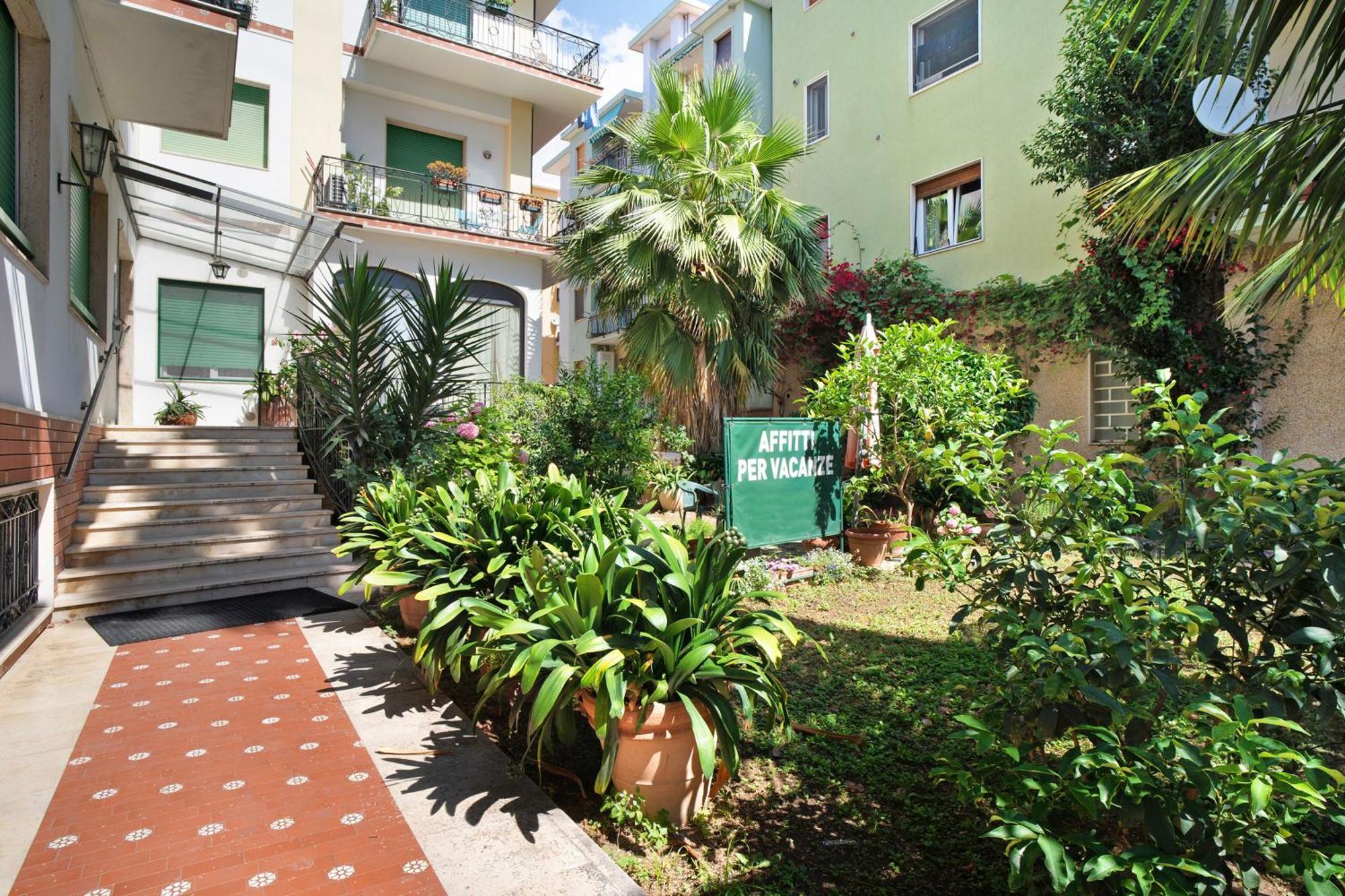 Holiday Sea 1 Diano Marina Exterior foto